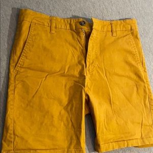 Forever 21 : Mustard yellow shorts size 31